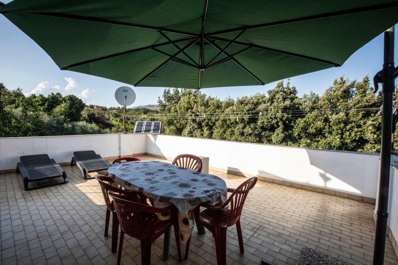 Casavacanzeinsicilia Etna Taormina Villa Piedimonte Etneo Exterior photo